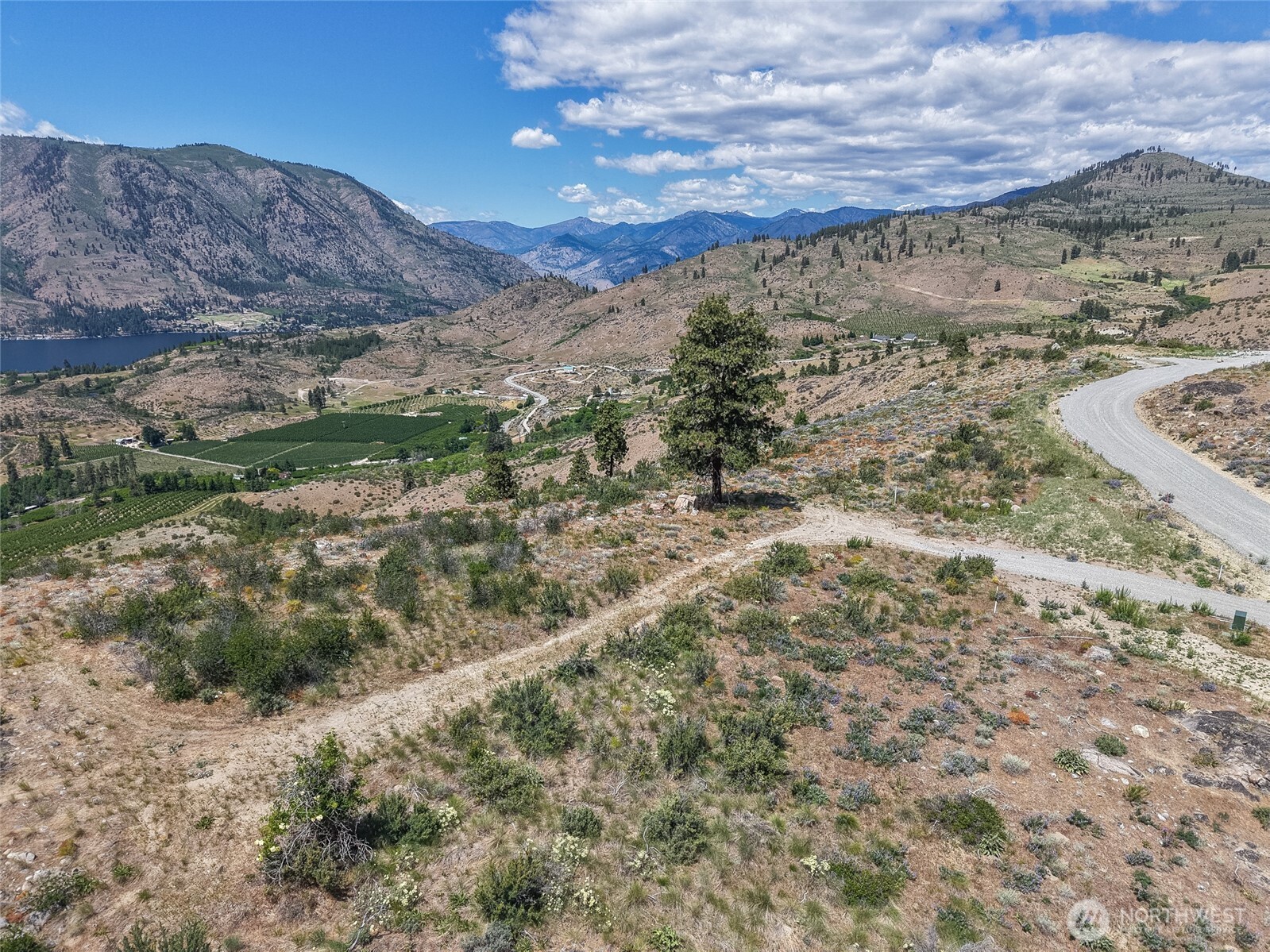 661 Glory View Lane #2, Manson, WA 98831