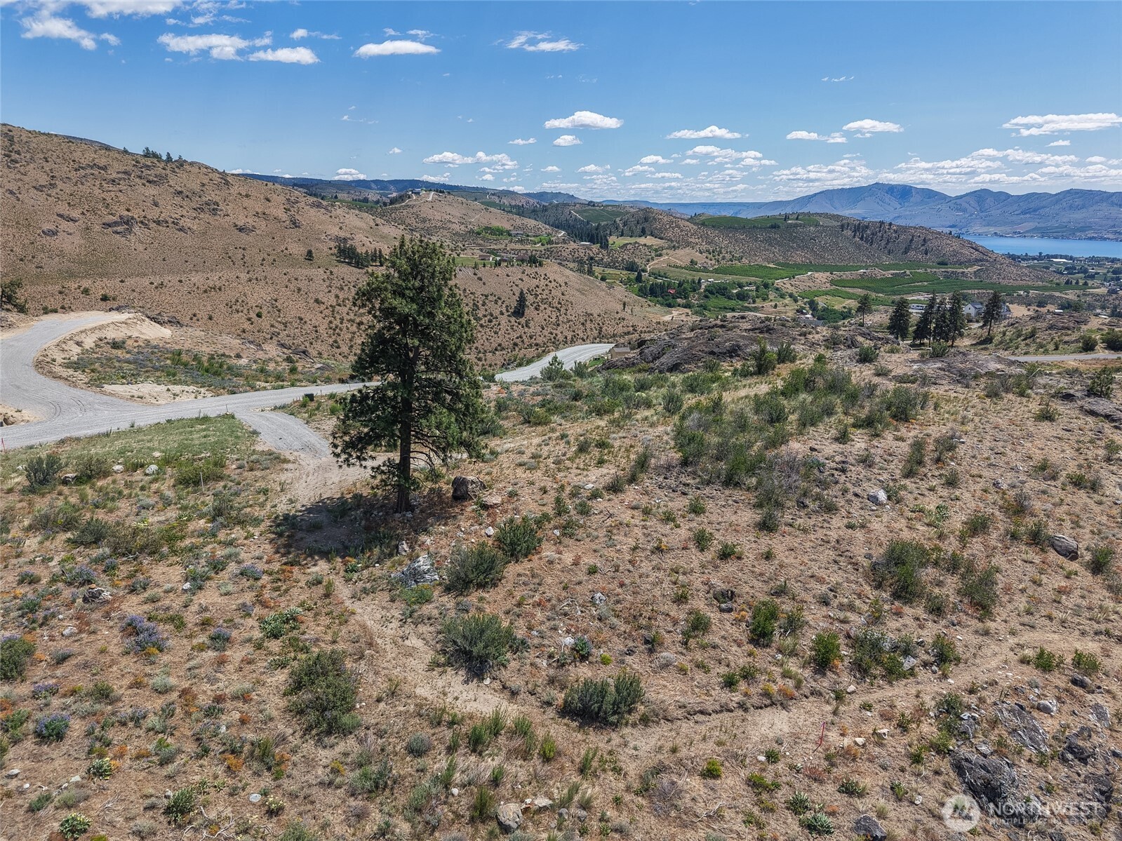 661 Glory View Lane #2, Manson, WA 98831