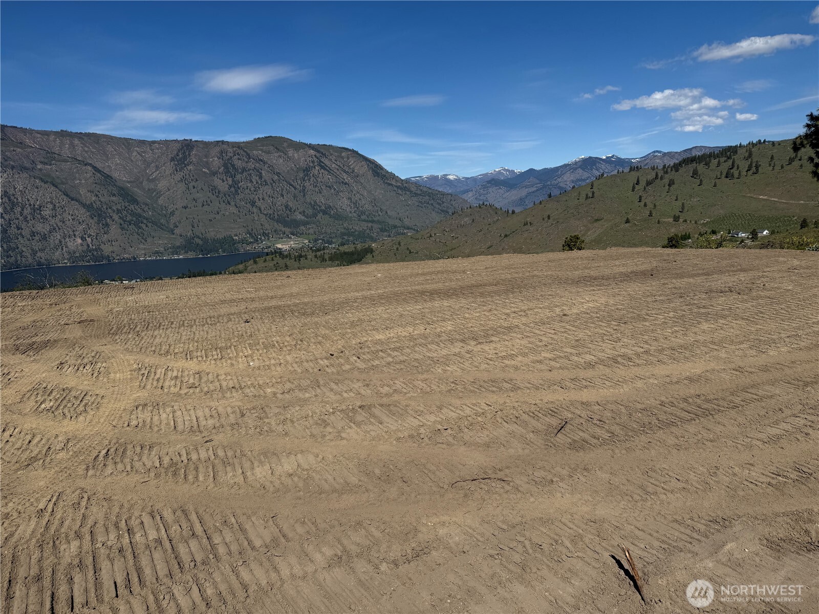 661 Glory View Lane #2, Manson, WA 98831