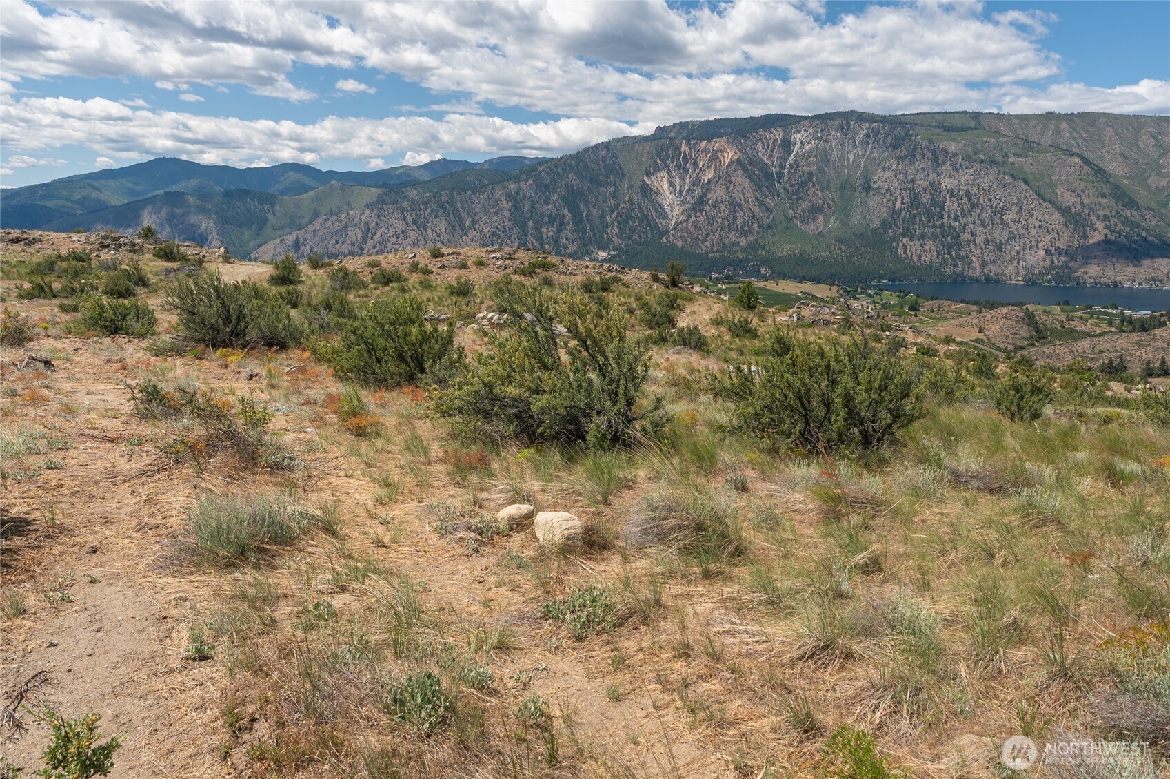 569 Glory View Lane #Lot 4, Manson, WA 98831