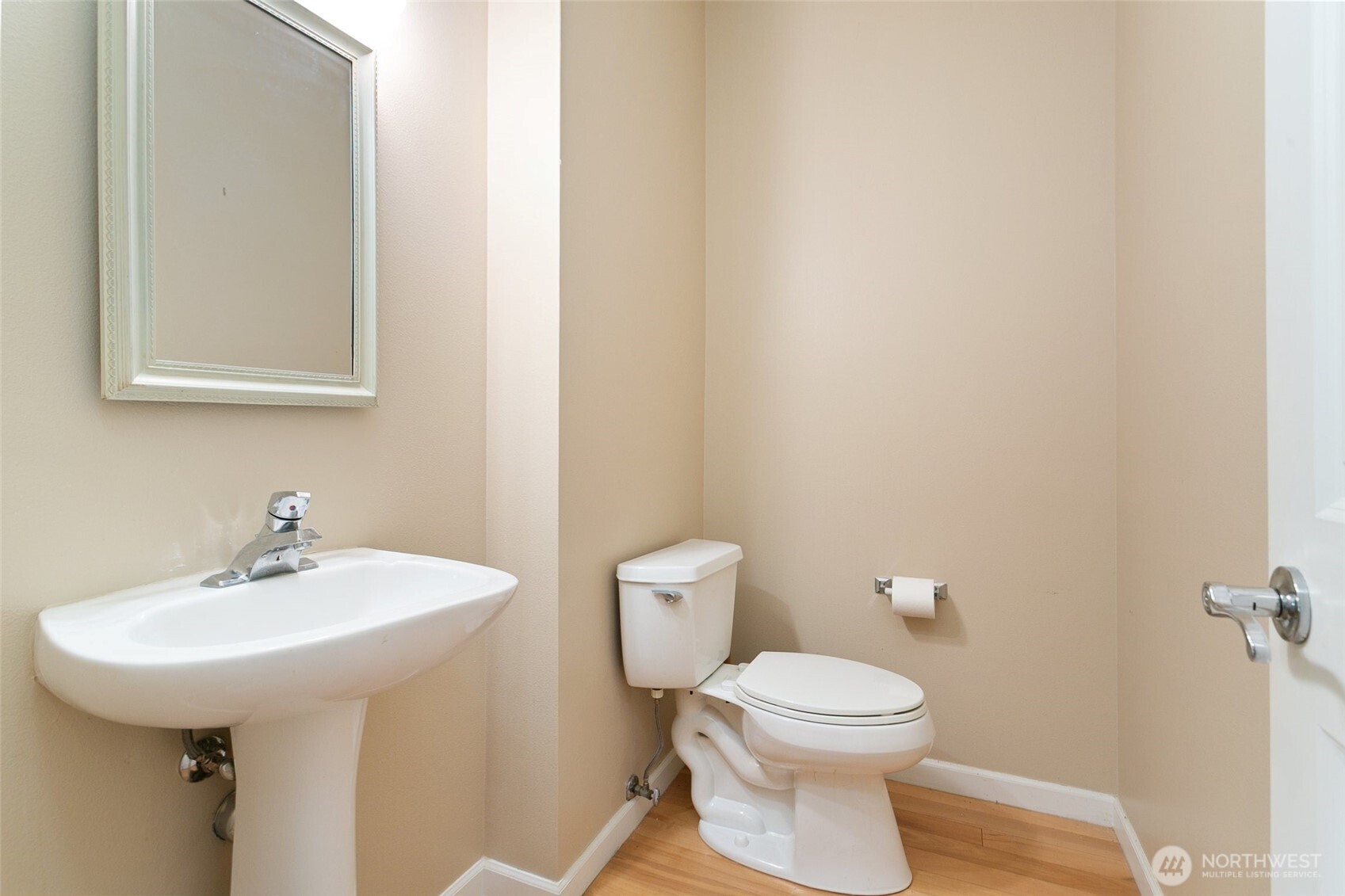 31853 48th Circle SW #16-B, Federal Way, WA 98023