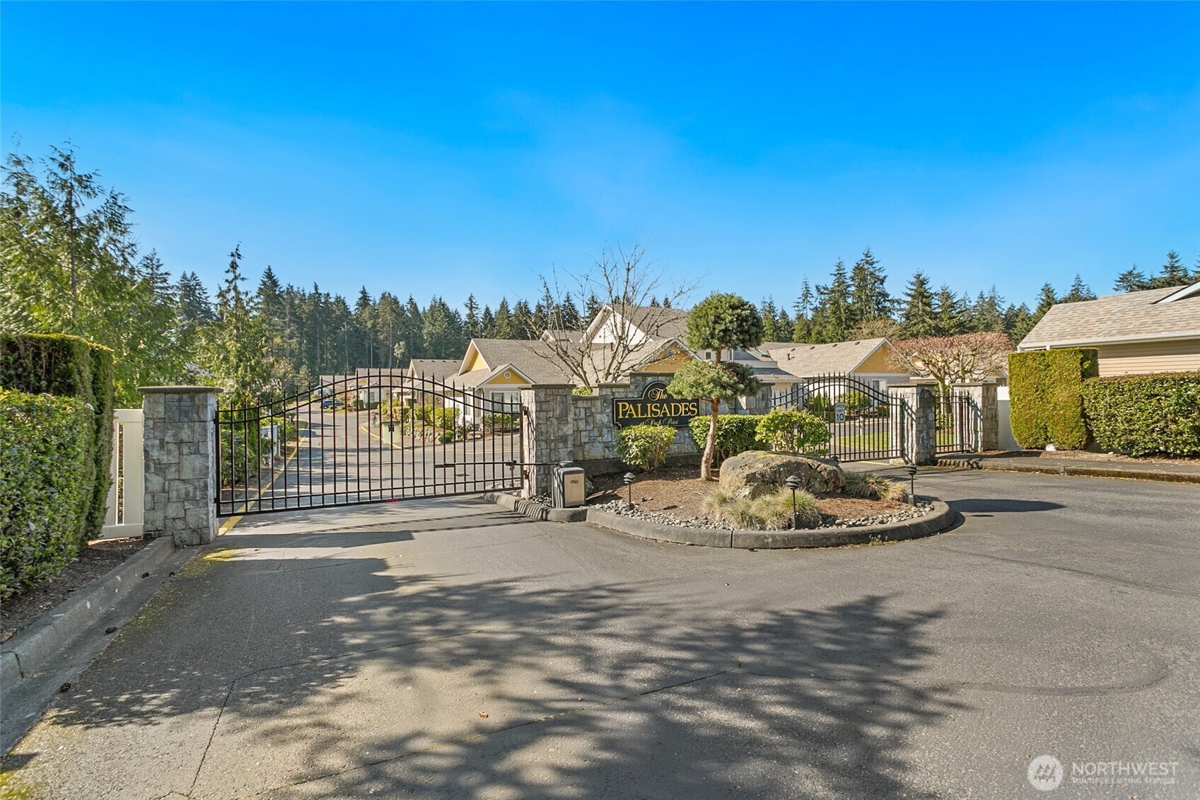 31853 48th Circle SW #16-B, Federal Way, WA 98023