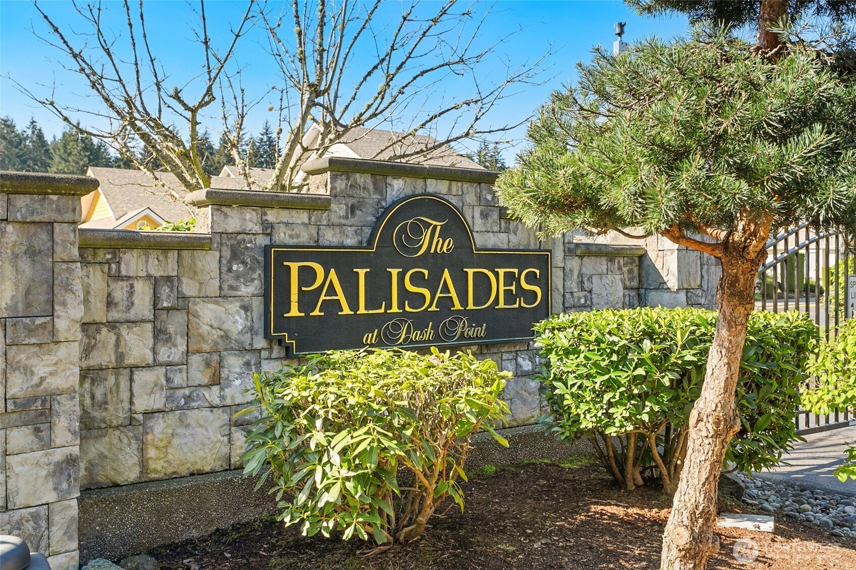 31853 48th Circle SW #16-B, Federal Way, WA 98023