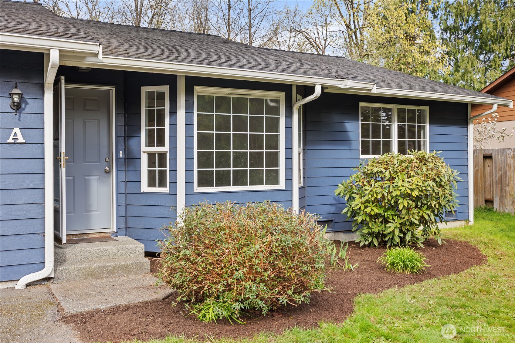 10236 42nd Avenue NE #A, Marysville, WA 98271
