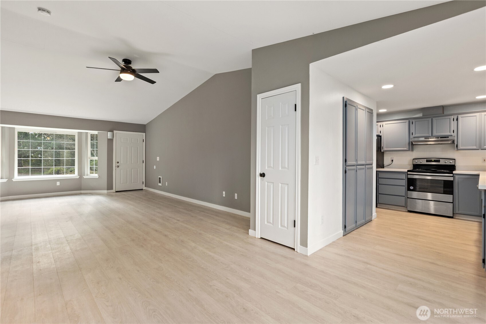 10236 42nd Avenue NE #A, Marysville, WA 98271