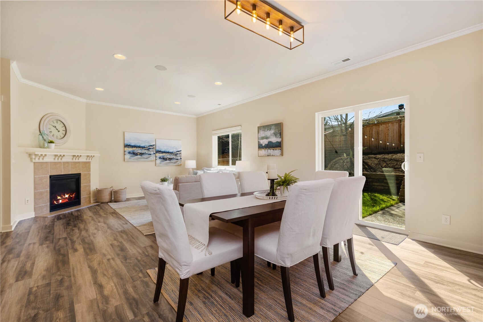 130 202nd Place SW, Lynnwood, WA 98036