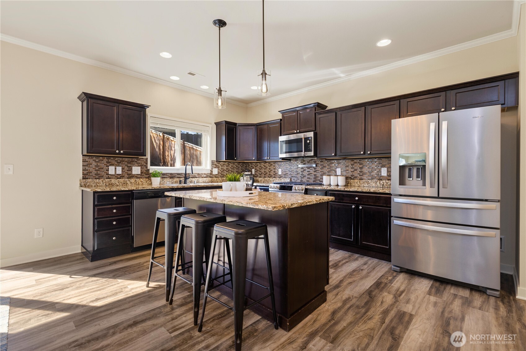 130 202nd Place SW, Lynnwood, WA 98036