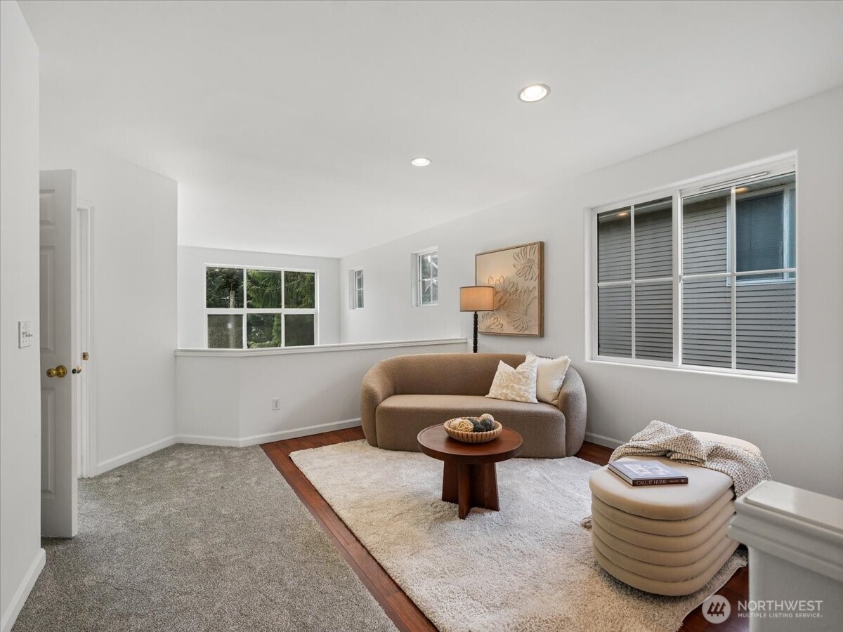 2465 132nd Avenue SE, Bellevue, WA 98005