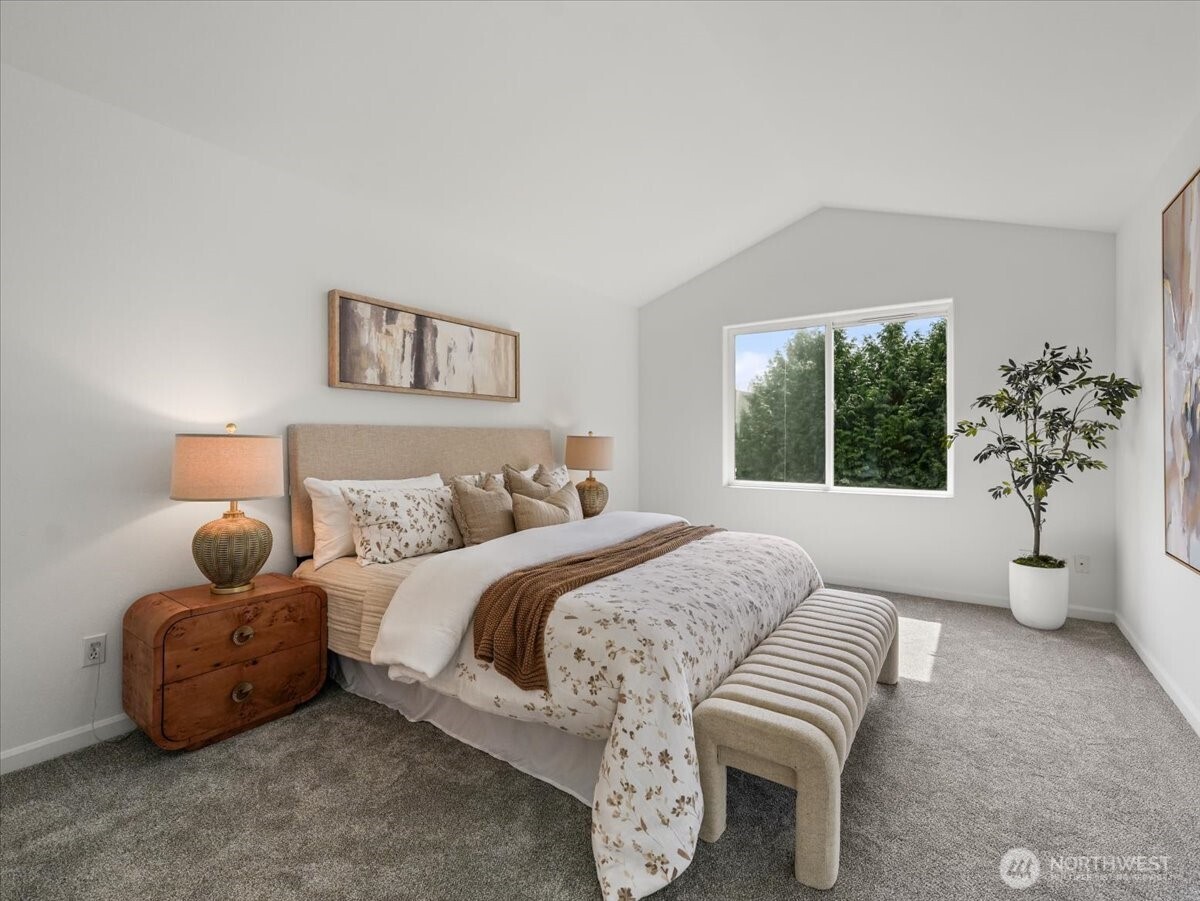 2465 132nd Avenue SE, Bellevue, WA 98005