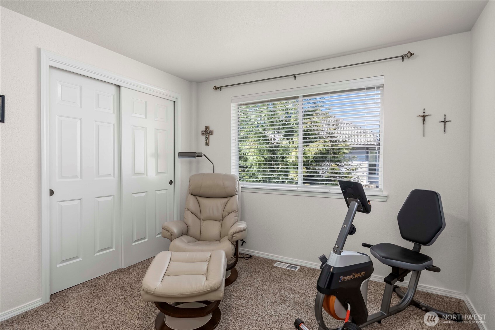 930 51st Street SE, Auburn, WA 98092