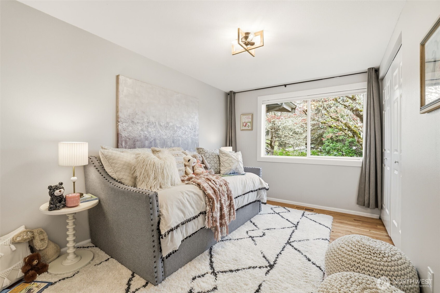 2506 159th Avenue SE, Bellevue, WA 98008