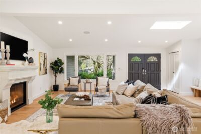 2506 159th Avenue SE, Bellevue, WA 98008 - Photo 2