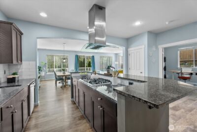 9924 7th Place SE, Lake Stevens, WA 98258 - Photo 8