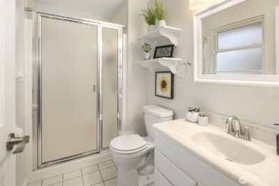 1006 Grant Avenue S, Renton, WA 98057 - Photo 16