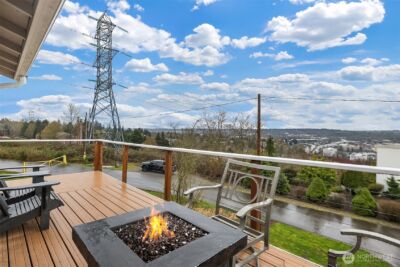 1006 Grant Avenue S, Renton, WA 98057 - Photo 3