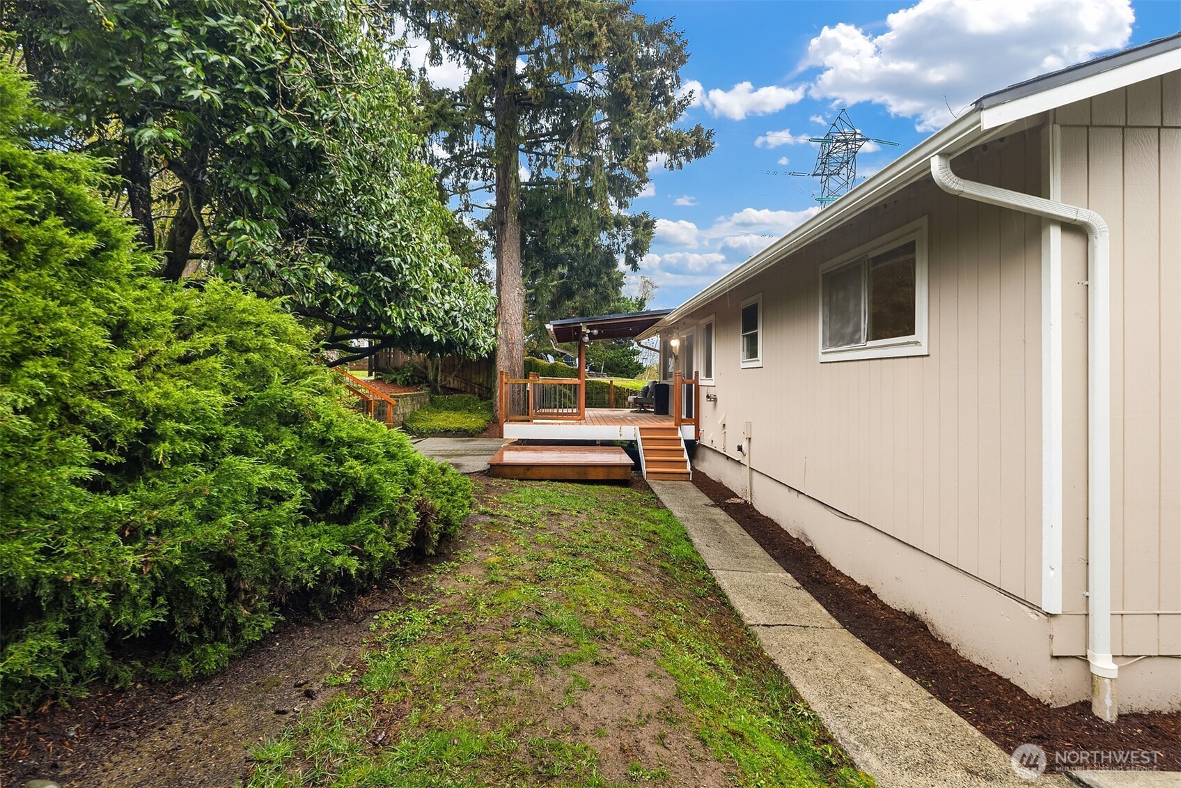 1006 Grant Avenue S, Renton, WA 98057