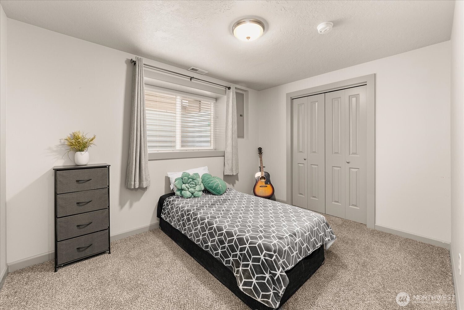 7132 S Pheasant Ridge Dr , Spokane, WA 99224