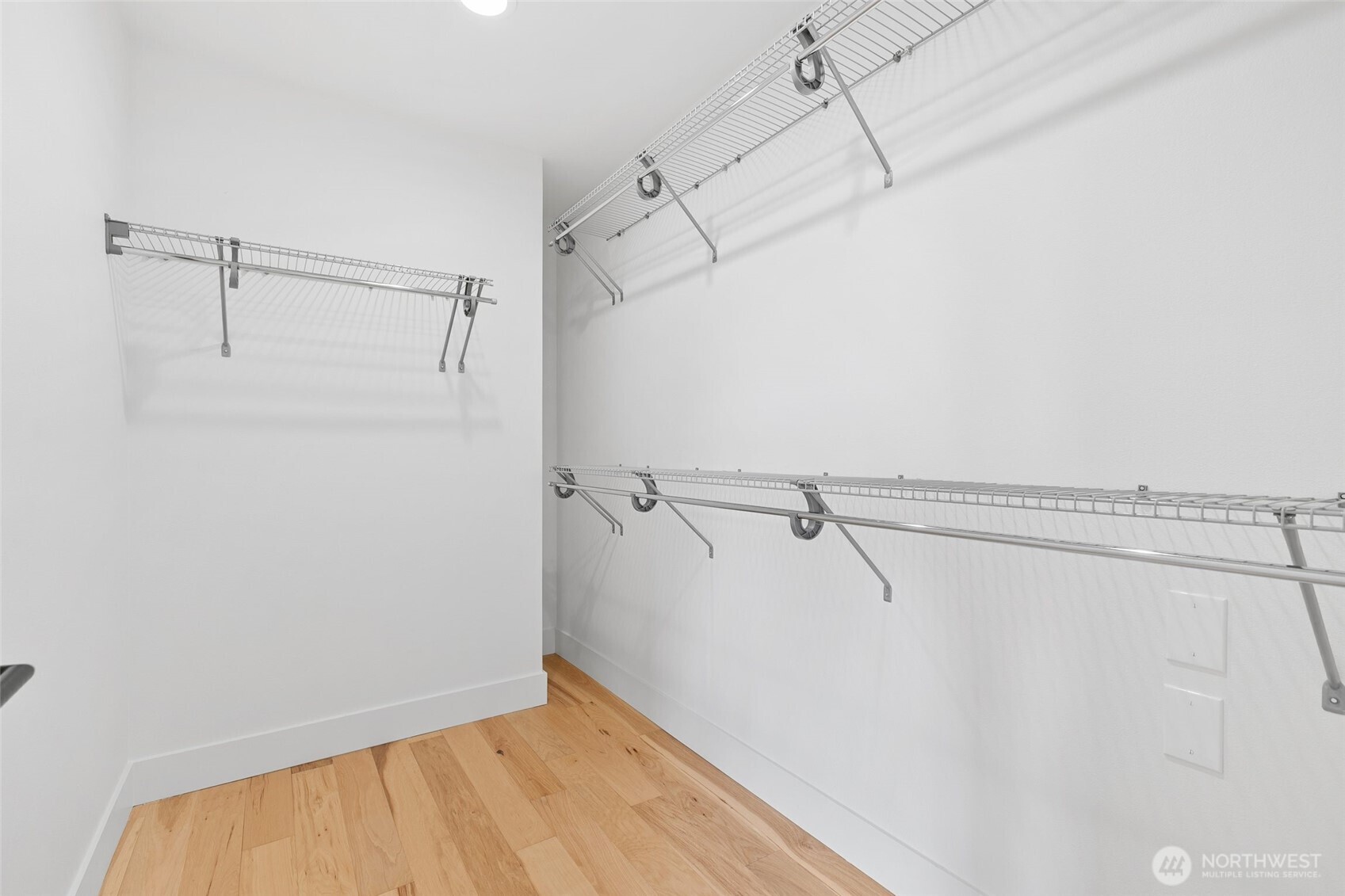 408 Aloha Street , Seattle, WA 98109