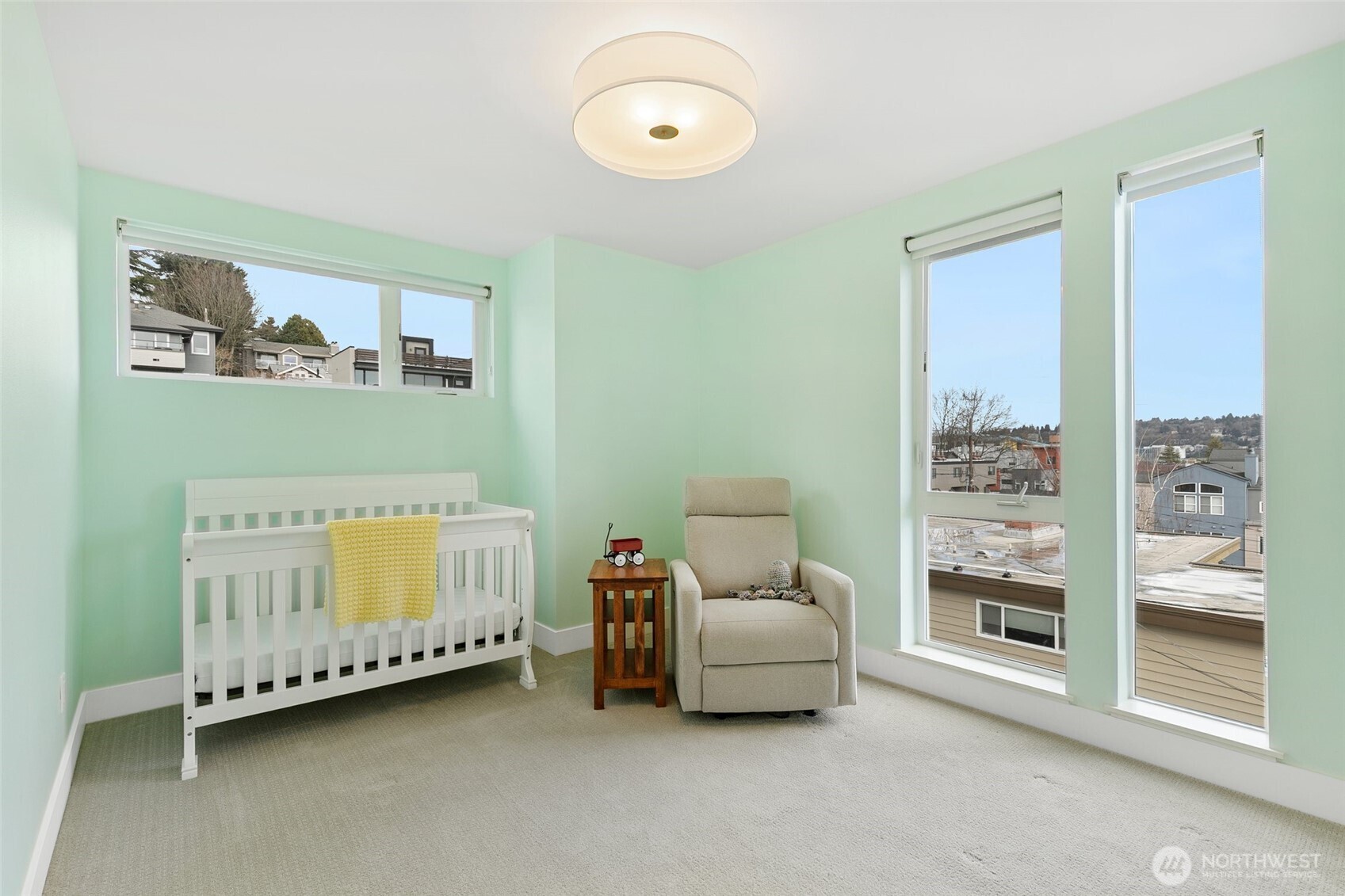 408 Aloha Street , Seattle, WA 98109