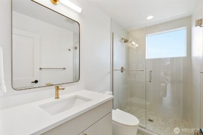 408 Aloha Street , Seattle, WA 98109 - Photo 18