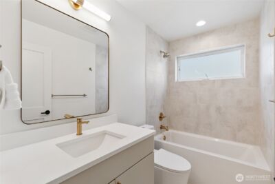 408 Aloha Street , Seattle, WA 98109 - Photo 20