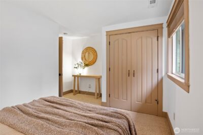 12649 NE 104th Street , Kirkland, WA 98033 - Photo 14