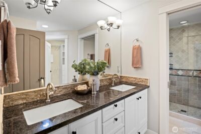 12649 NE 104th Street , Kirkland, WA 98033 - Photo 8