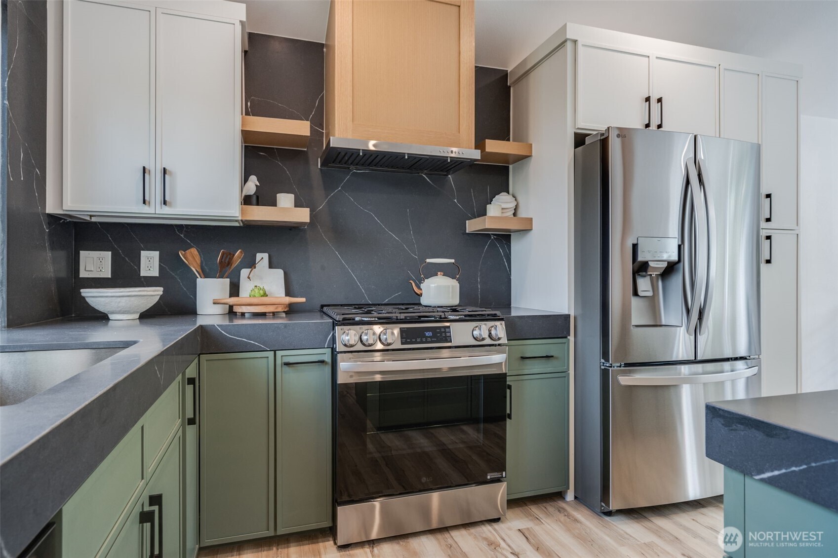 13402 NE 119th Way , Redmond, WA 98052