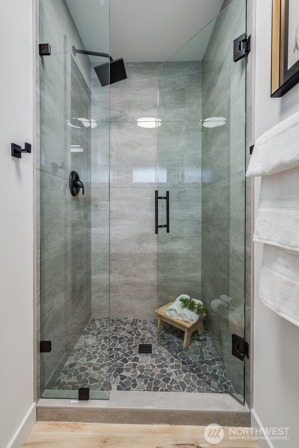 13402 NE 119th Way , Redmond, WA 98052