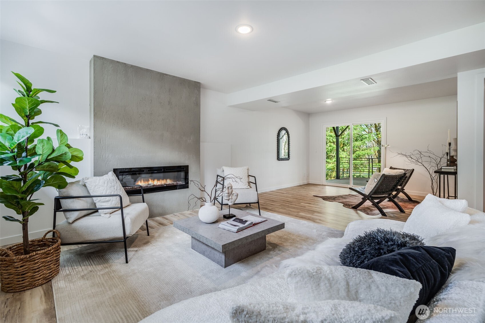 13402 NE 119th Way , Redmond, WA 98052