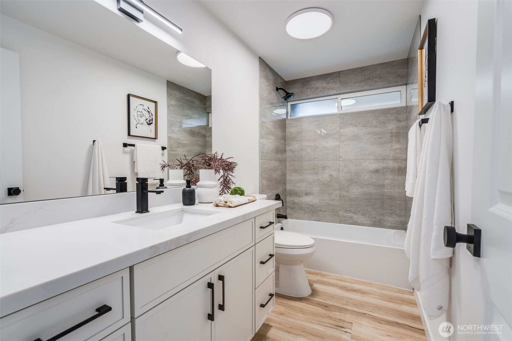 13402 NE 119th Way , Redmond, WA 98052