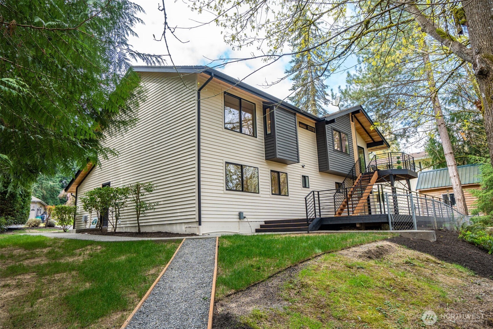 13402 NE 119th Way , Redmond, WA 98052