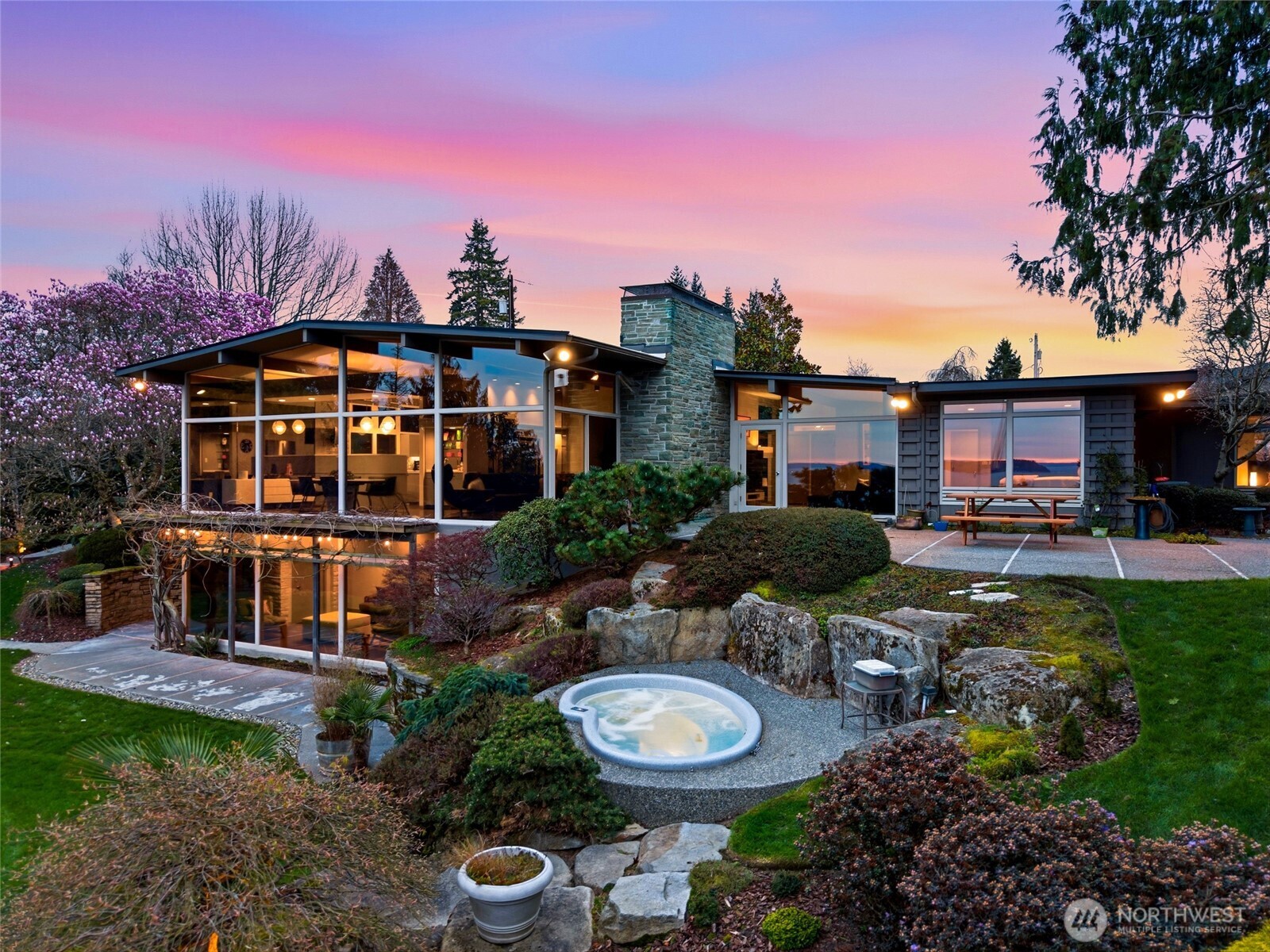 316 Heather Road , Everett, WA 98203