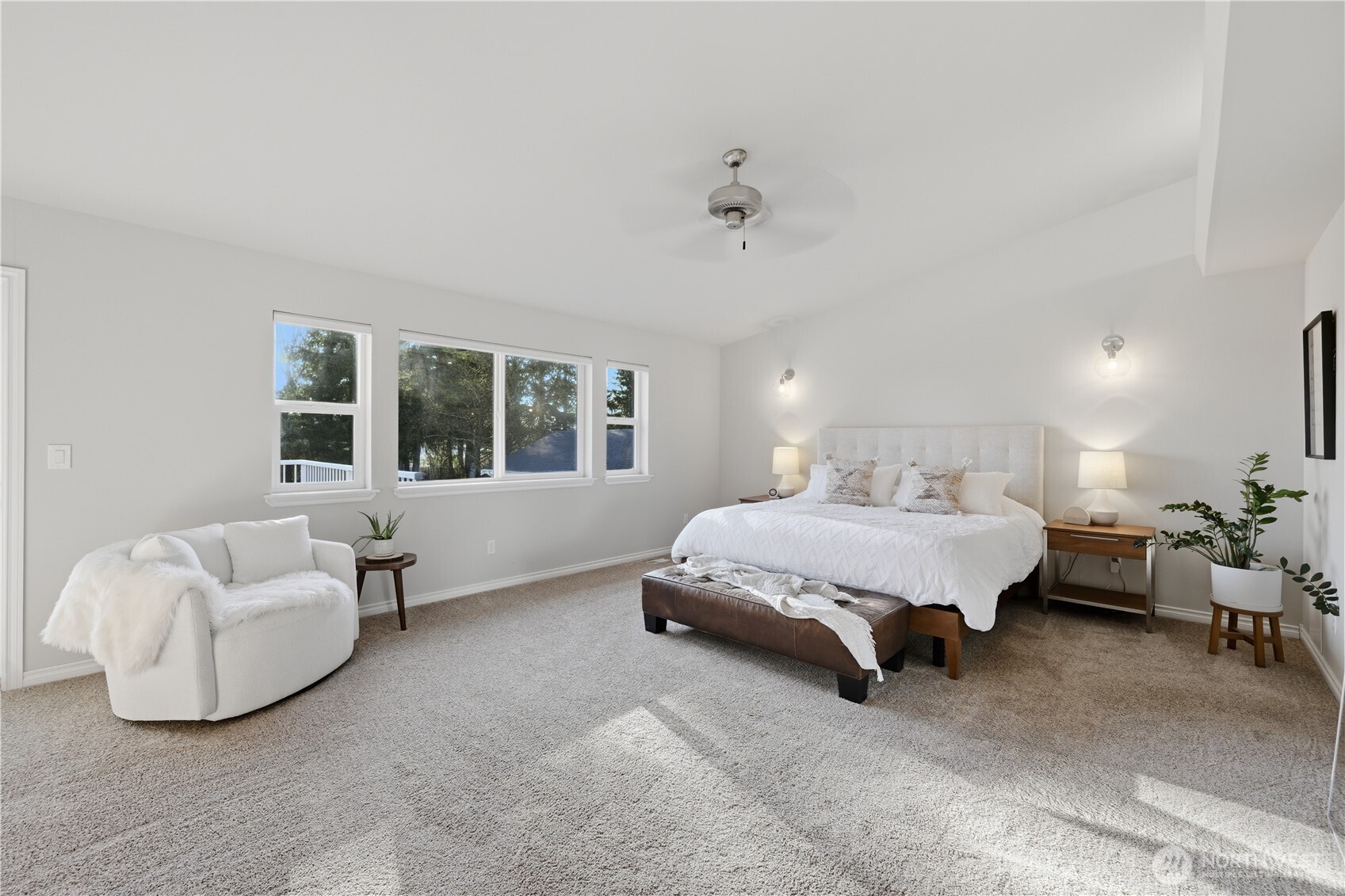 21112 7th Street Ct E, Lake Tapps, WA 98391