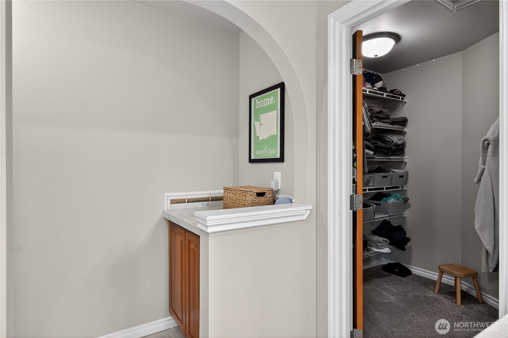 21112 7th Street Ct E, Lake Tapps, WA 98391