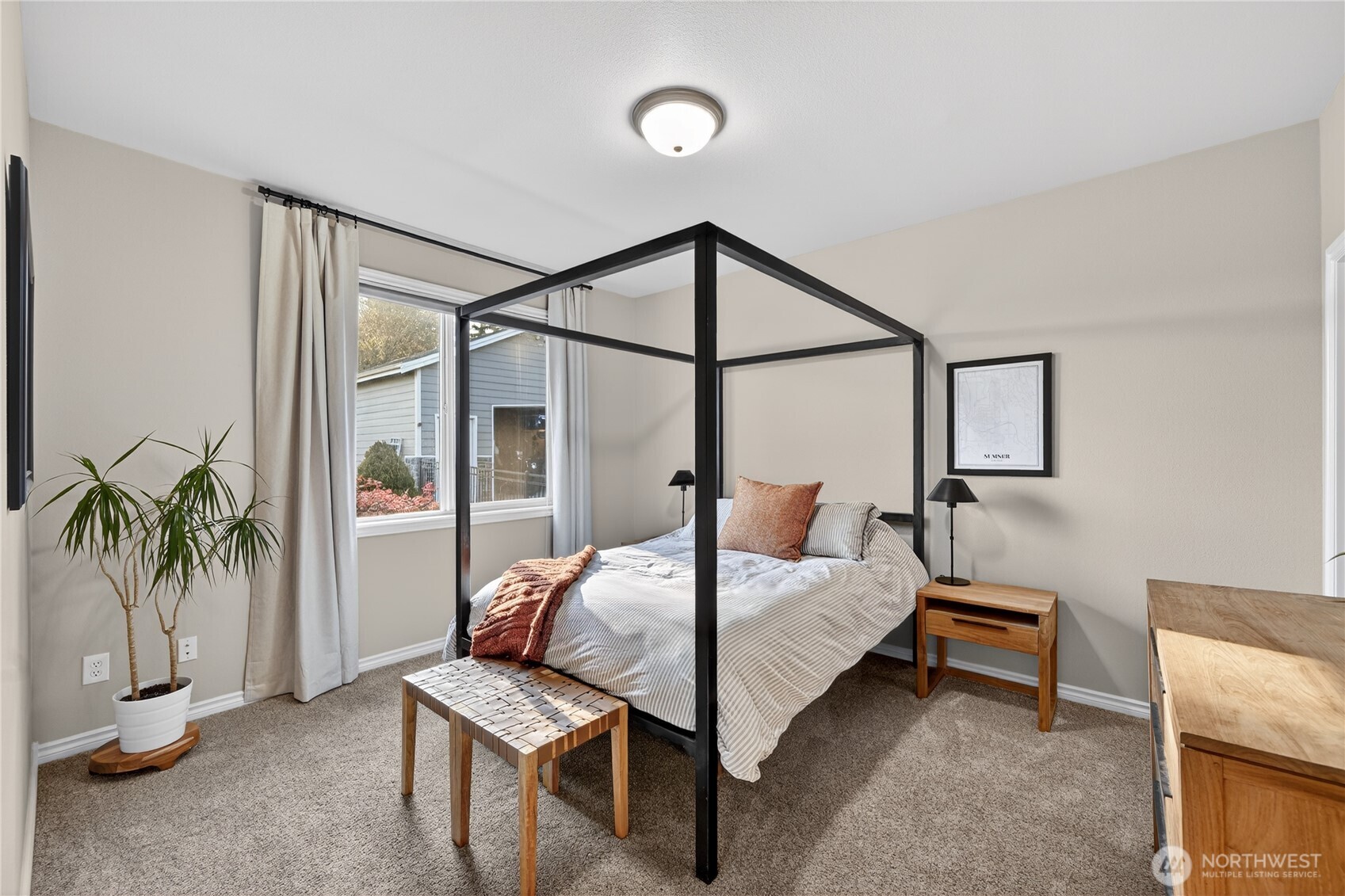 21112 7th Street Ct E, Lake Tapps, WA 98391