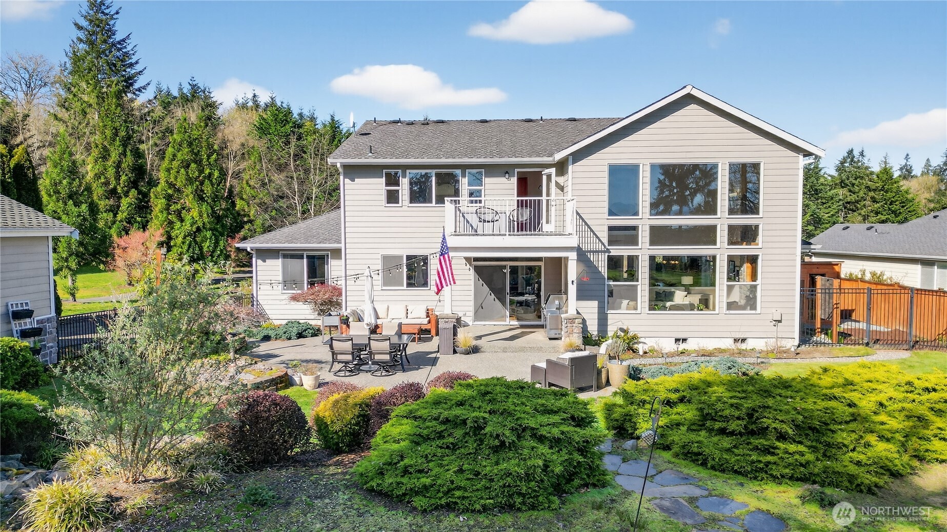 21112 7th Street Ct E, Lake Tapps, WA 98391