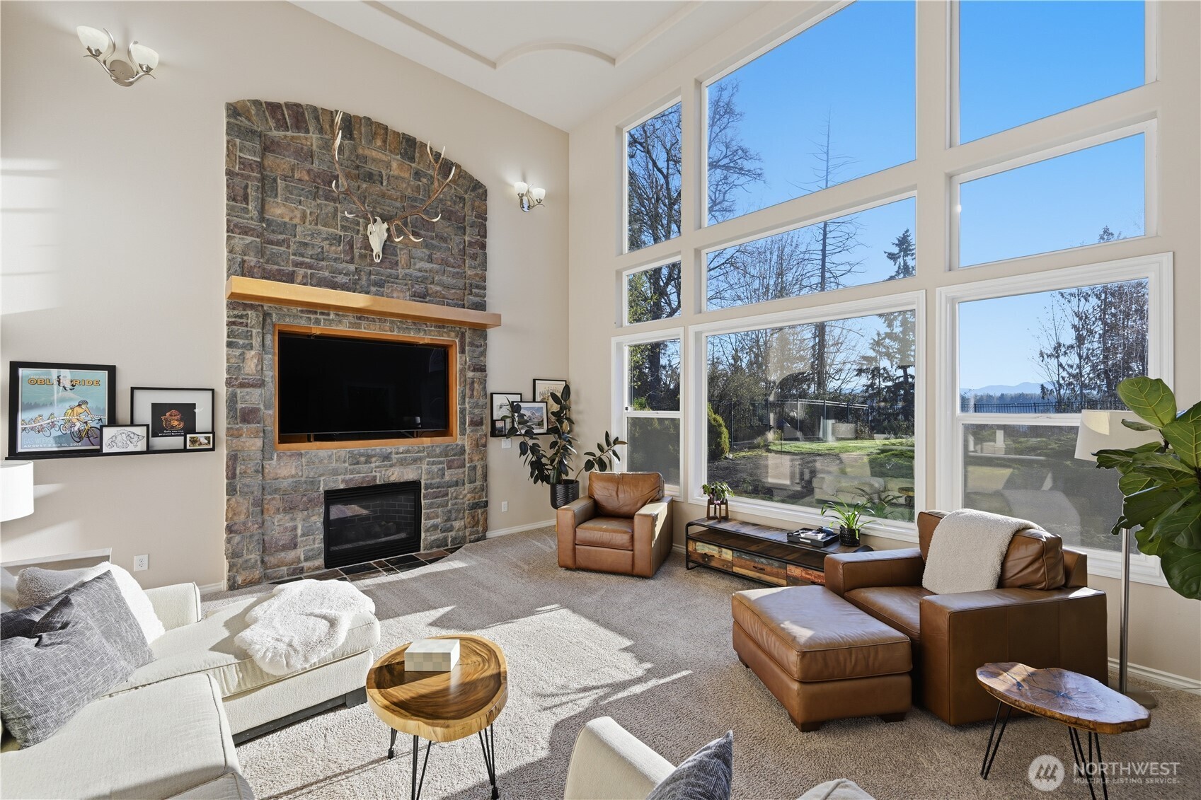 21112 7th Street Ct E, Lake Tapps, WA 98391