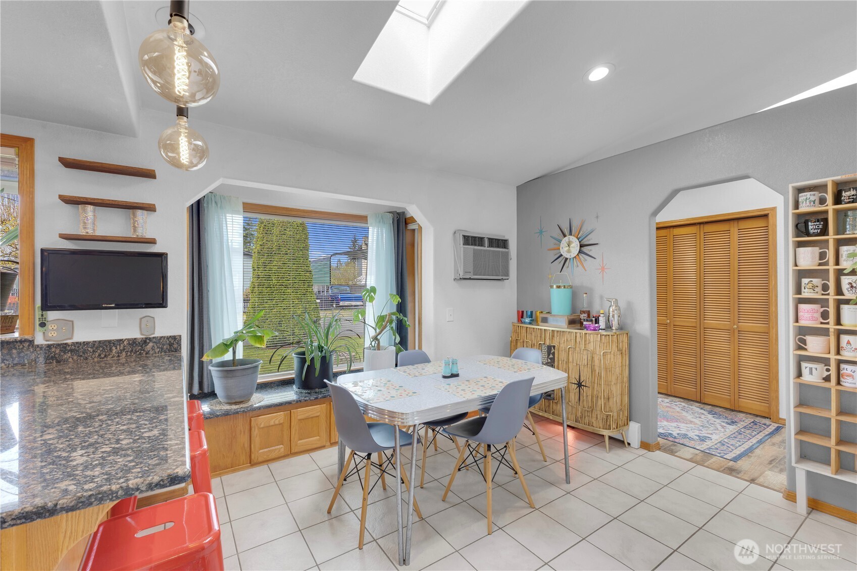 9823 64th Drive NE, Marysville, WA 98270