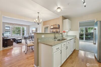 22537 SE 38th Terrace #1426, Issaquah, WA 98029 - Photo 12