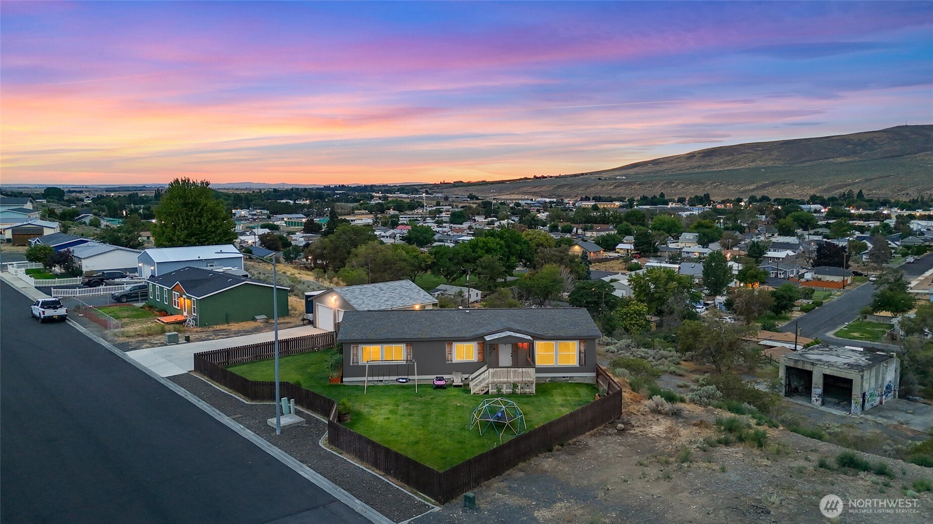 403 Hilltop Drive , Ephrata, WA 98823