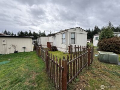 20718 9th Avenue Ct E #38, Spanaway, WA 98387 - Photo 2
