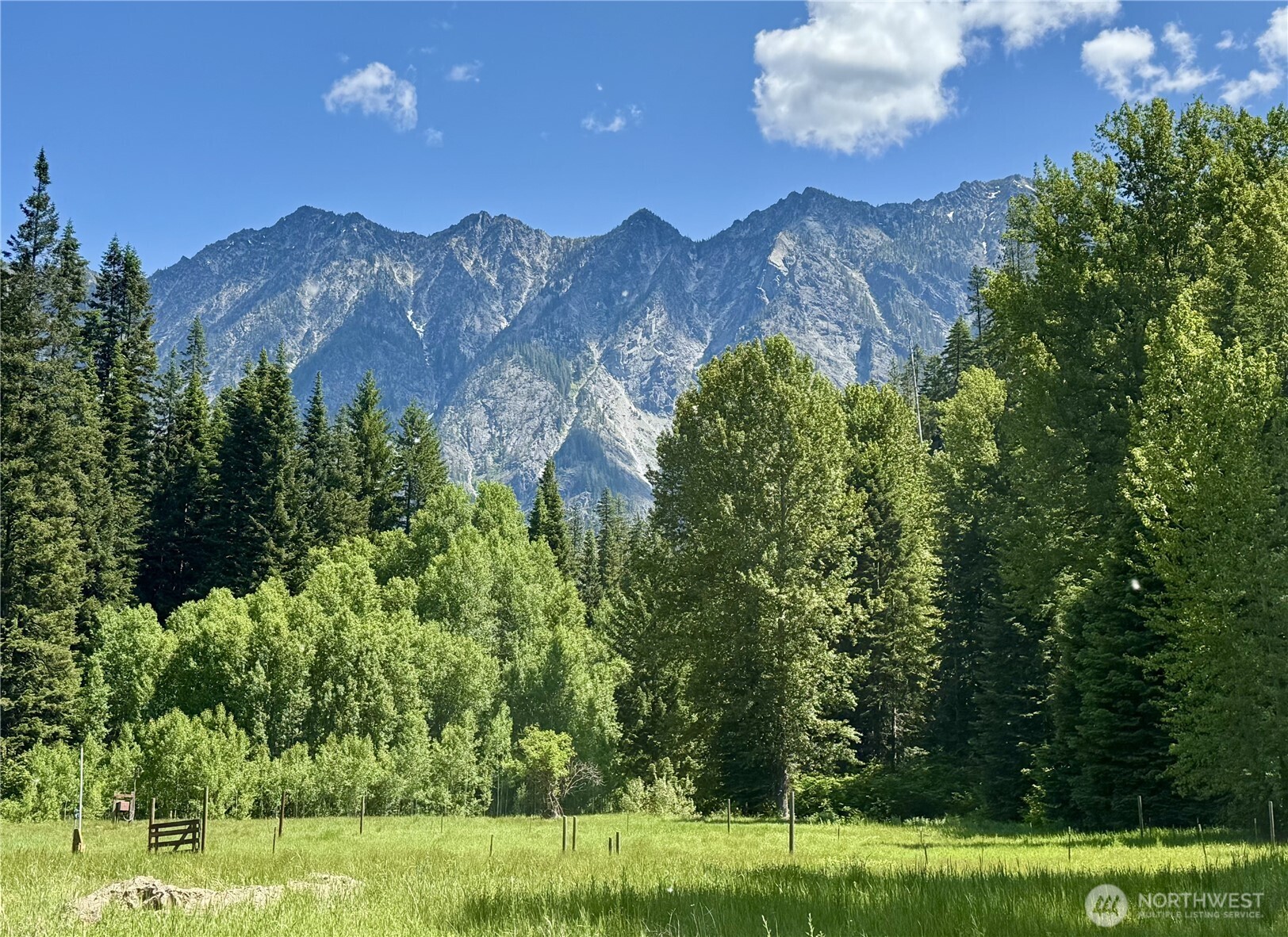 27977 Napeequa Drive , Leavenworth, WA 98826