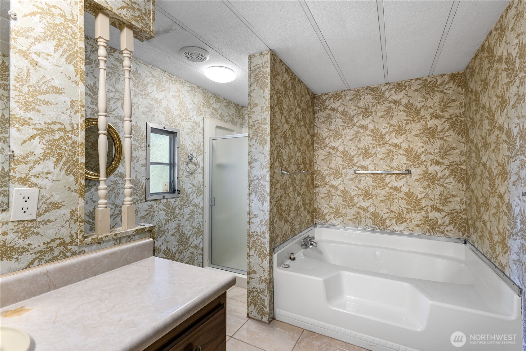 900 29th Street SE #D6, Auburn, WA 98002