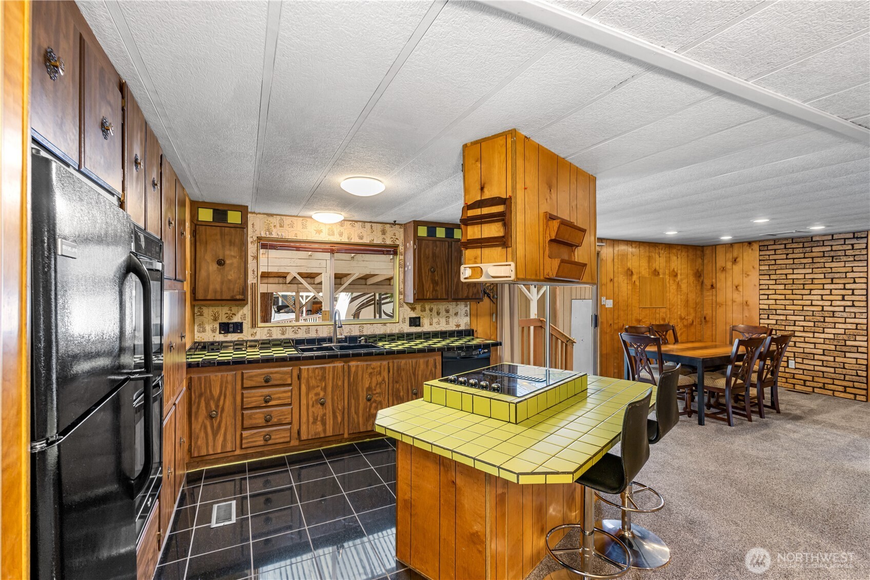 900 29th Street SE #D6, Auburn, WA 98002