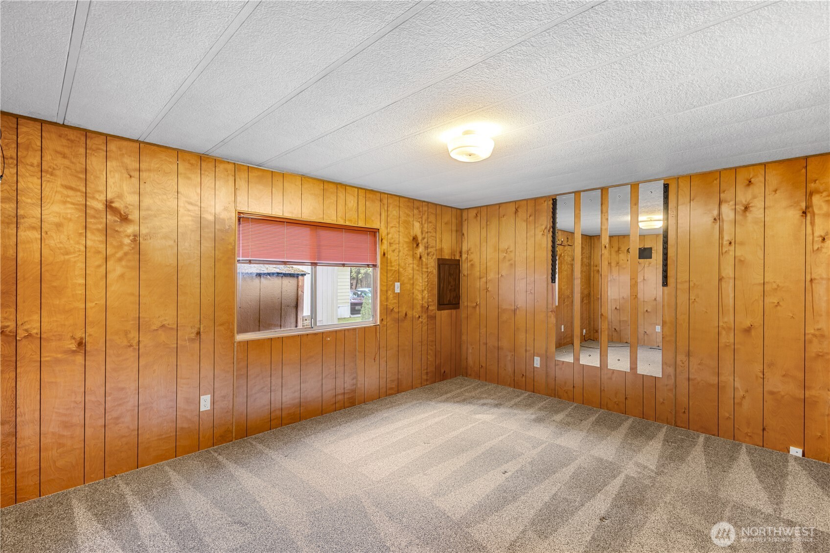 900 29th Street SE #D6, Auburn, WA 98002