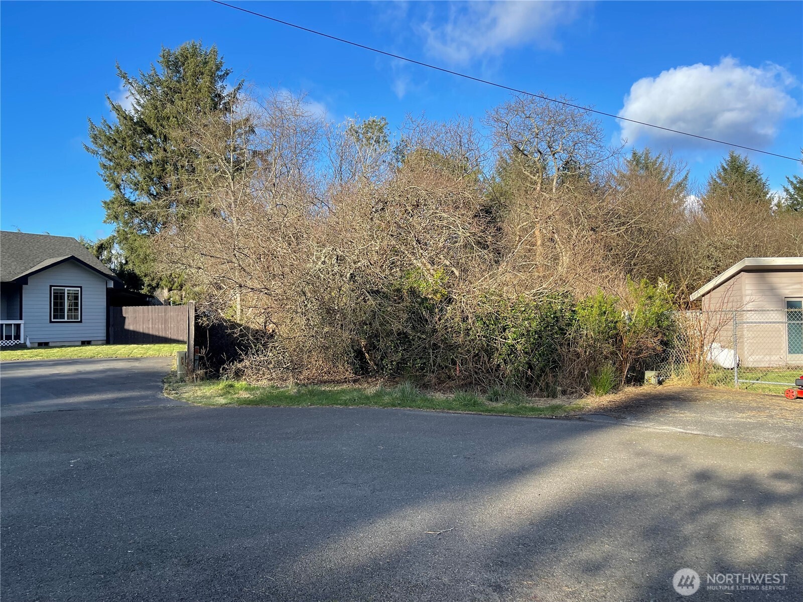 120 Aquila Court SW, Ocean Shores, WA 98569