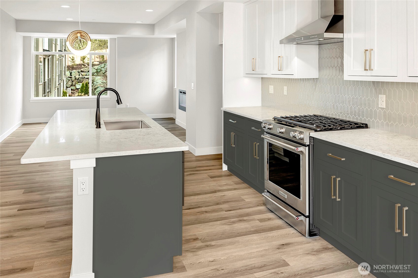 17116 35th Drive SE #C2, Bothell, WA 98012