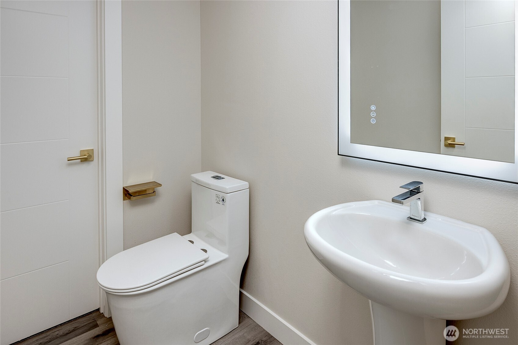 17116 35th Drive SE #C6, Bothell, WA 98012