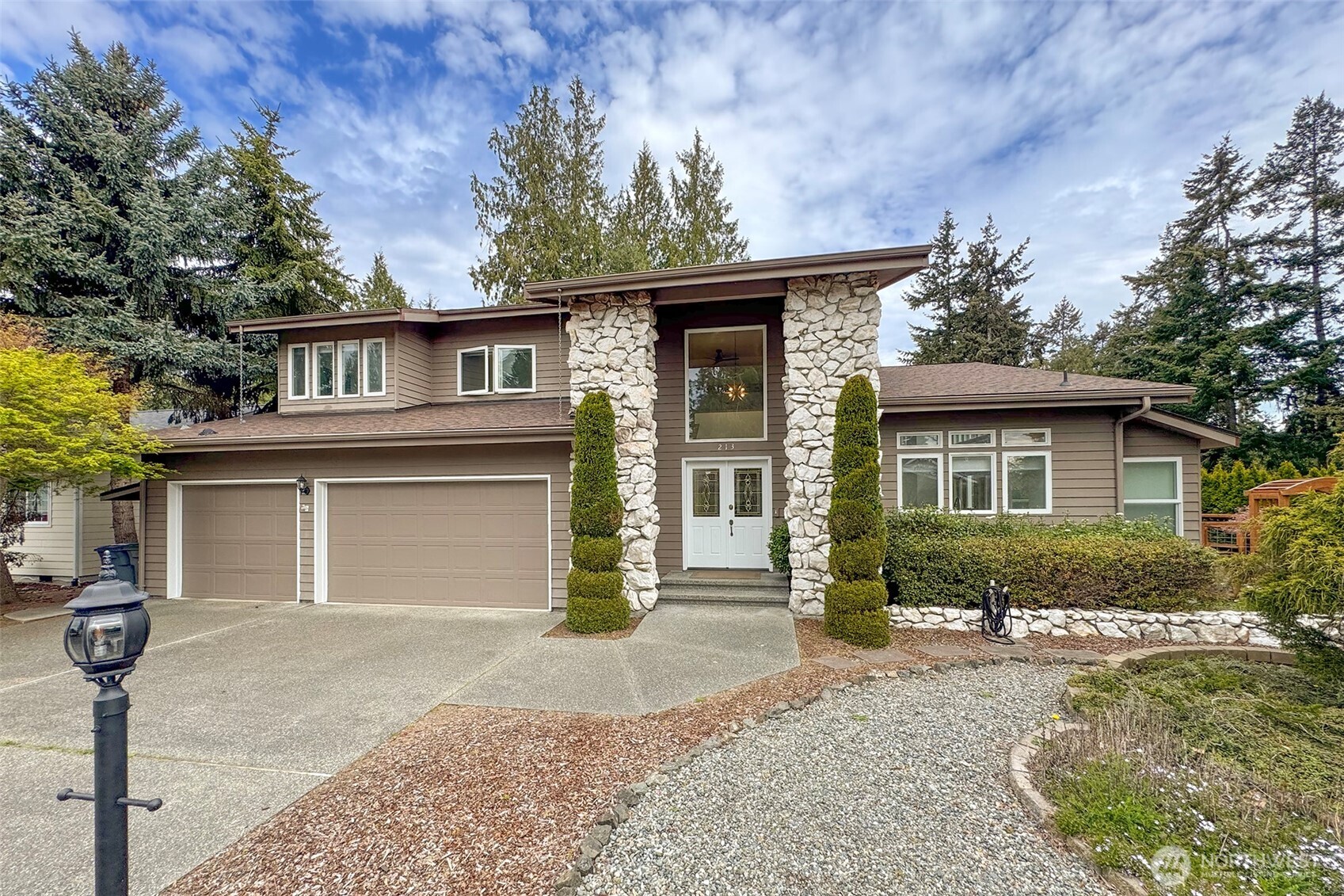 213 Sunset Place , Sequim, WA 98382